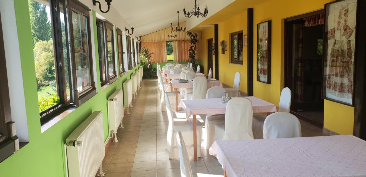 Klet Jana Bed & Breakfast 자스트레바르스코 외부 사진